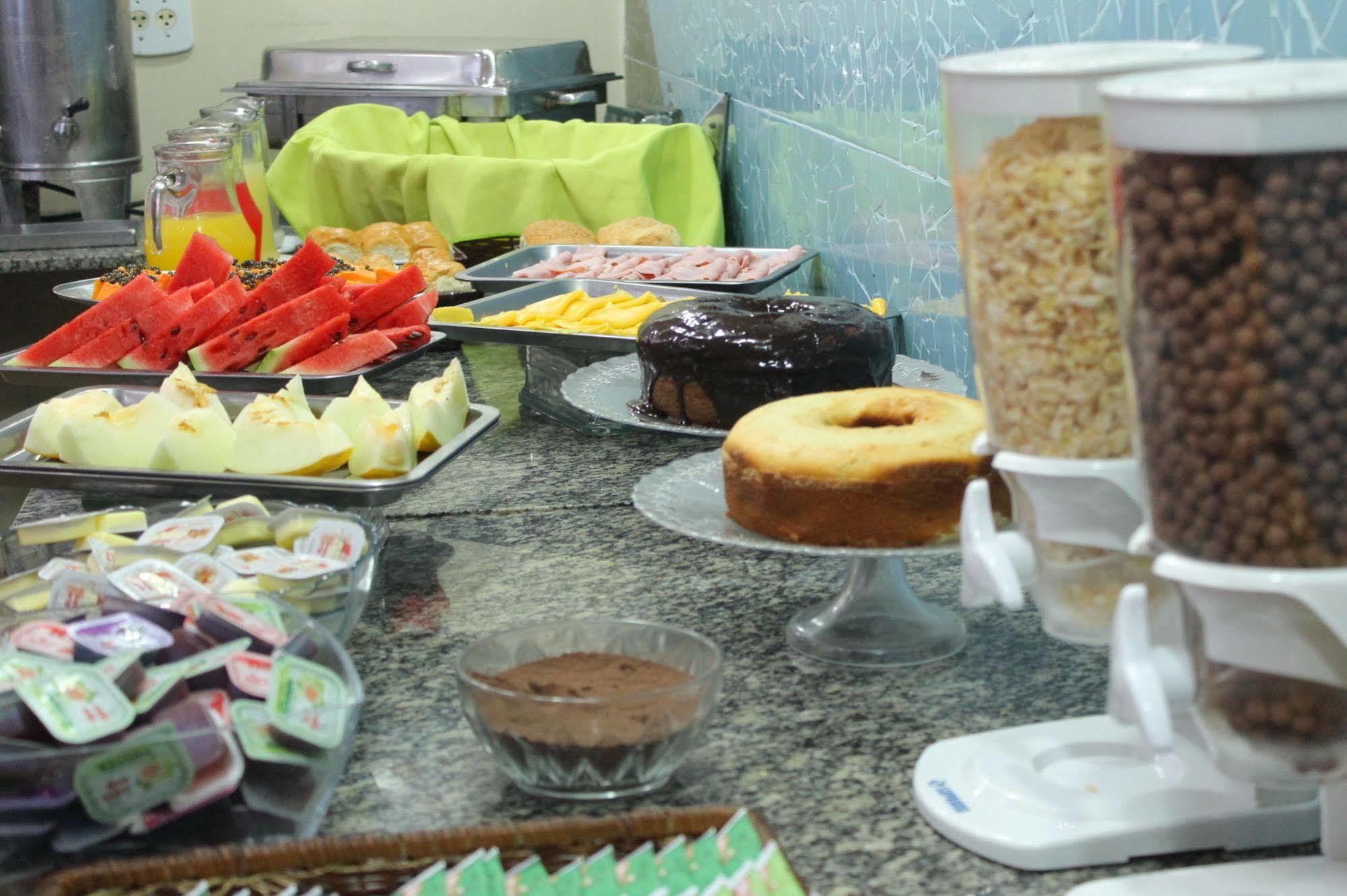 Oyo Rio Colinas Hotel, 酒店
